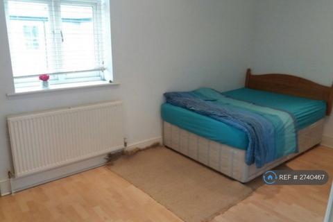 2 bedroom flat to rent, Chestnut Court, Sheffield, S11