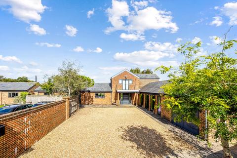 4 bedroom detached house for sale, Wheatsheaf Road, Henfield BN5