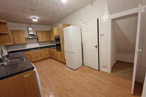 3 bedroom house to rent, West Way, Little Hulton, Manchester