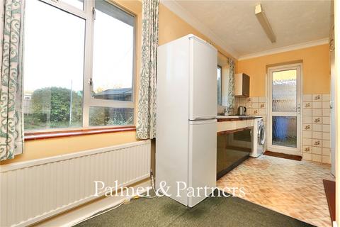 3 bedroom bungalow for sale, Dorchester Road, Ipswich, Suffolk, IP3