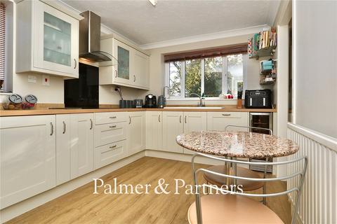 4 bedroom detached house for sale, Wilding Road, Ipswich, Suffolk, IP8