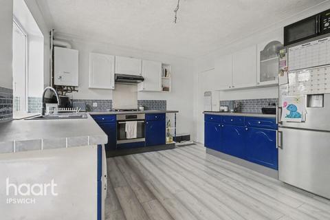 3 bedroom semi-detached house for sale, High View Road, Ipswich