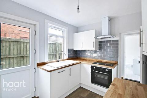 3 bedroom terraced house for sale, Cullingham Road, Ipswich