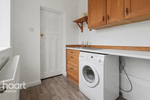 2 bedroom semi-detached bungalow for sale, Pearl Road, Ipswich