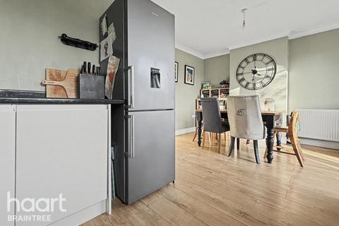 3 bedroom semi-detached house for sale, Coggeshall Road, Braintree