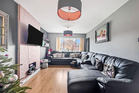 4 bedroom semi-detached house to rent, Nordown Road, Dursley GL11