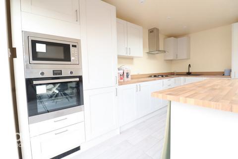 3 bedroom terraced house for sale, Redwing Close, Ipswich