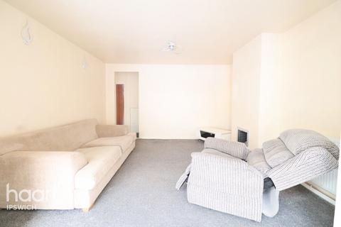3 bedroom terraced house for sale, Redwing Close, Ipswich