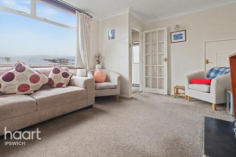 undefined, Hawthorn Drive, Ipswich