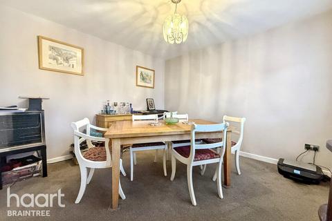 4 bedroom semi-detached house for sale, Orchard Drive, Braintree