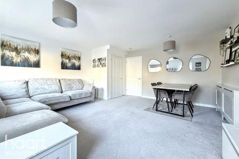 3 bedroom semi-detached house for sale, Stour Close, Dunmow