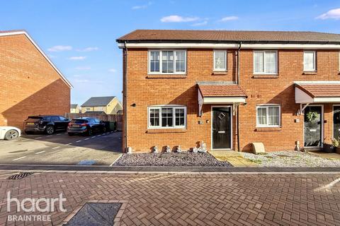 3 bedroom semi-detached house for sale, Stour Close, Dunmow