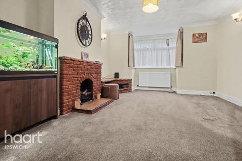 3 bedroom semi-detached house for sale, Humber Doucy Lane, Ipswich