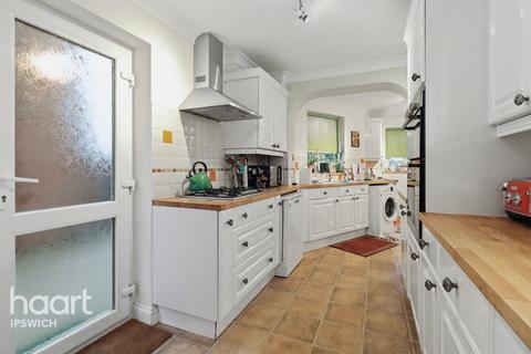 3 bedroom semi-detached house for sale, Humber Doucy Lane, Ipswich