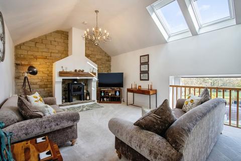 4 bedroom detached house for sale, Sunny Bank Road, West Yorkshire WF17