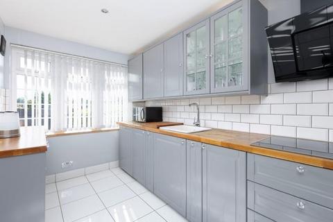 4 bedroom detached house for sale, Caister Close, Stevenage SG1