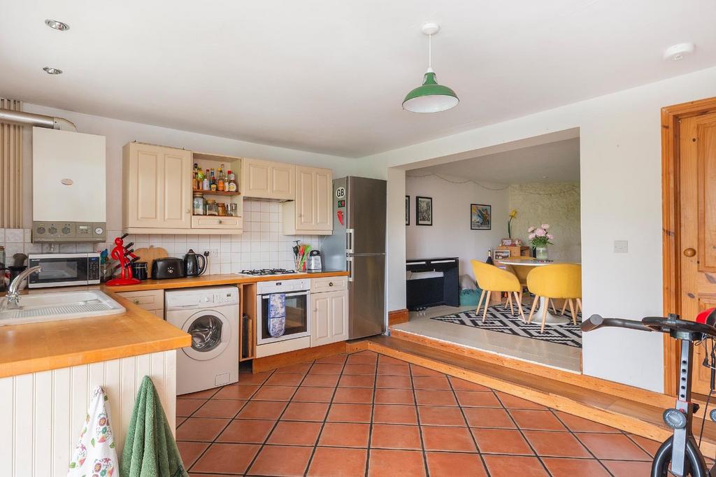1 S5 R1 KE - Kitchen A.jpg