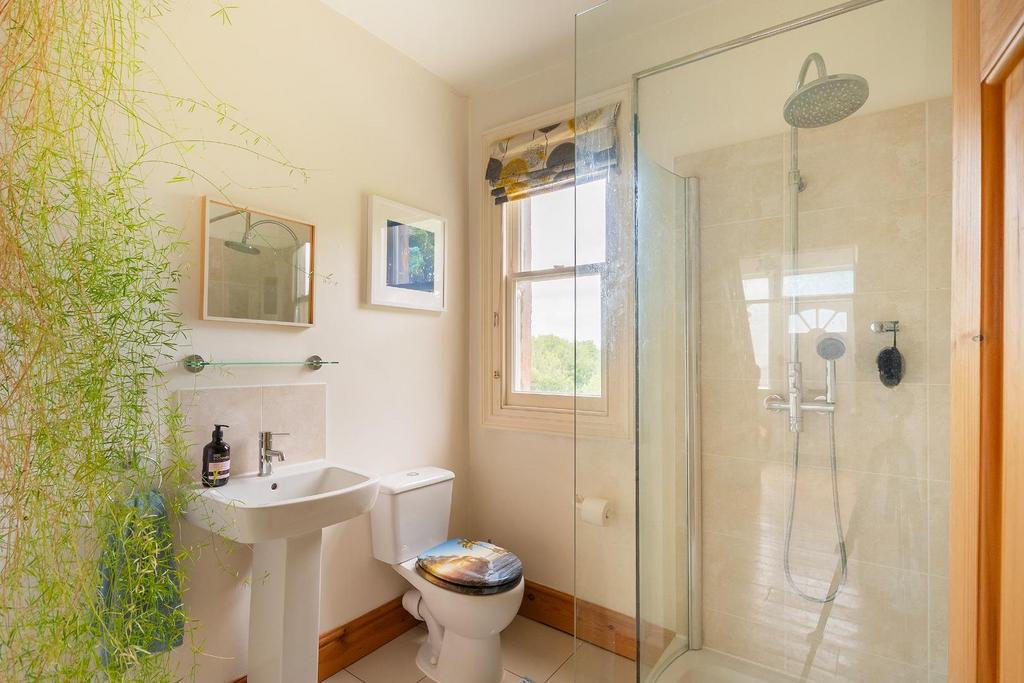 1 S5 R1 KE - Shower Room B.jpg