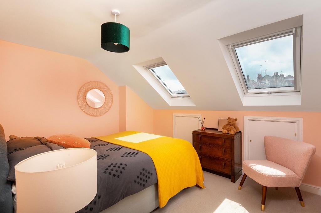 1 S5 R1 KE - Bedroom I.jpg