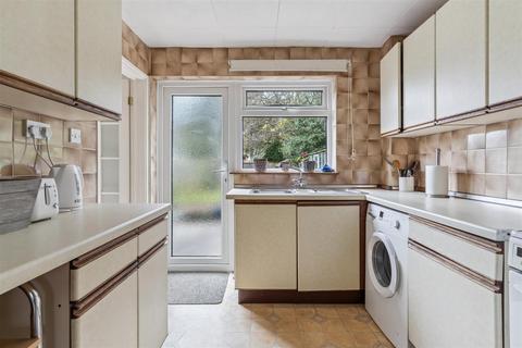 undefined, Fox Road, Stevenage SG1
