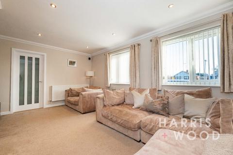 4 bedroom detached house for sale, Upland Drive, Colchester, Essex, CO4