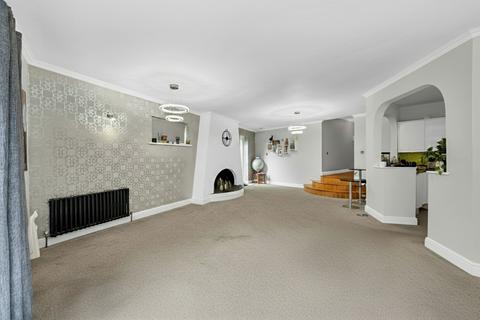 2 bedroom flat for sale, Oakfield Lane, Barclay Court Oakfield Lane, DA1