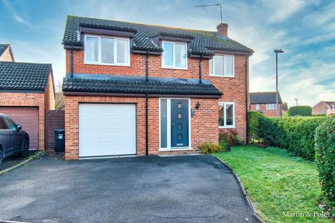 4 bedroom detached house for sale, Hawkedon Way, Lower Earley, Reading