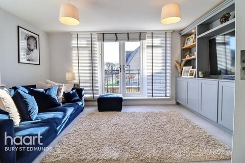 undefined, Great Hall Drive, BURY ST EDMUNDS