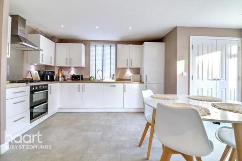 undefined, Great Hall Drive, BURY ST EDMUNDS