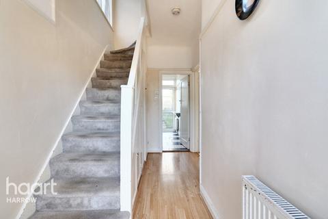 3 bedroom semi-detached house for sale, Uppingham Avenue, Stanmore