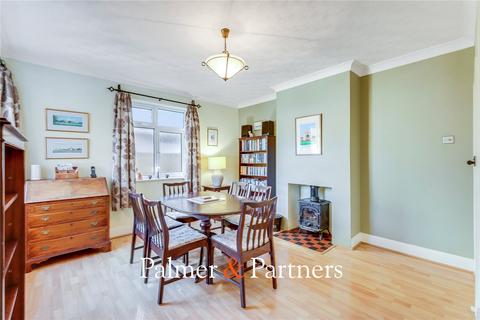 3 bedroom end of terrace house for sale, Wood Street, Essex CM2