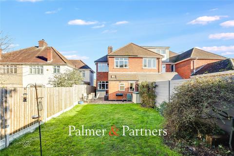 undefined, Wood Street, Essex CM2