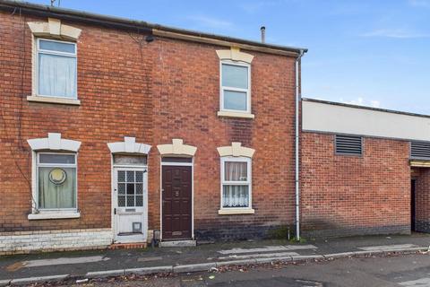 2 bedroom terraced house for sale, India Road, Gloucester
