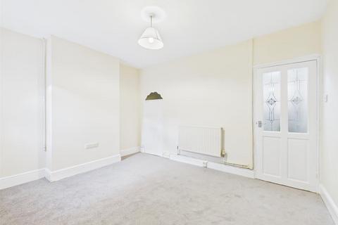 2 bedroom terraced house for sale, India Road, Gloucester