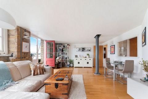2 bedroom flat for sale, Globe Wharf, SE16
