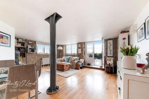 2 bedroom flat for sale, Globe Wharf, SE16