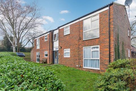 Kimbolton Crescent, Stevenage SG2