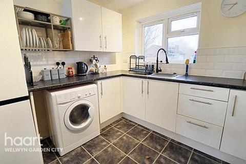 undefined, Haymeads, Welwyn Garden City