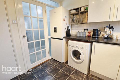 2 bedroom apartment for sale, Haymeads, Welwyn Garden City