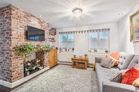 undefined, North Road, Stevenage SG1