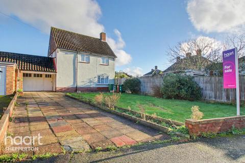 3 bedroom link detached house for sale, Hawthorn Way, Shepperton