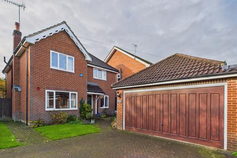 5 bedroom detached house for sale, London Road, Hemel Hempstead, HP3