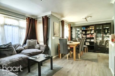 undefined, Oakfields Close, Stevenage