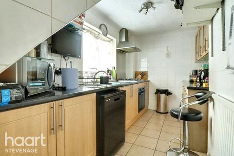 undefined, Oakfields Close, Stevenage