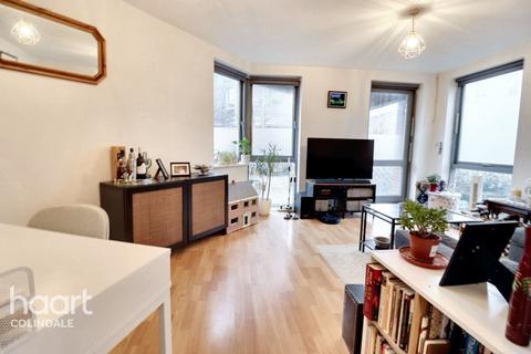 1 bedroom flat for sale, Lanacre Avenue, NW9