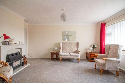 3 bedroom detached bungalow for sale, Spring Vale, Cowplain, PO8 9DB
