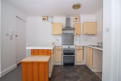 1 bedroom flat for sale, Mallard Road, Rowland's Castle, PO9 6HN
