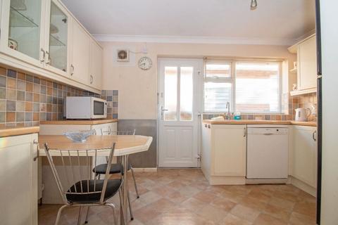 3 bedroom semi-detached bungalow for sale, Milton Road, Cowplain, PO8 8JR