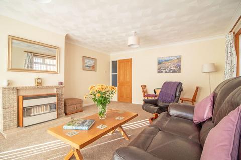 3 bedroom semi-detached bungalow for sale, Milton Road, Cowplain, PO8 8JR
