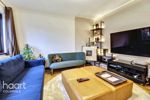 5 bedroom semi-detached house for sale, Laurel Gardens, NW7